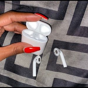 Apple AirPods